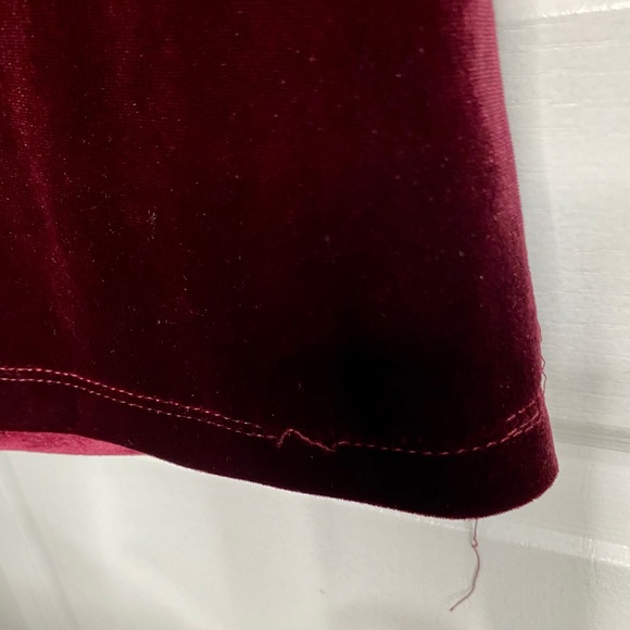Snap brand velvet sleevless cut out dress - Picture 7 of 8